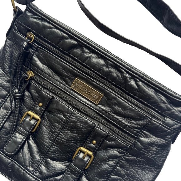 Wallflower Slouchy Black Faux Leather Crossbody - Picture 3 of 10